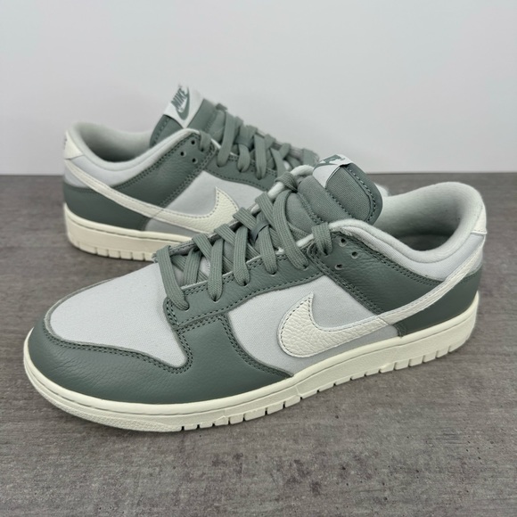 Nike Dunk Low Retro PRM Shoes Mica Green/Photon Dust DV7212-300 Men's Size 9 - Picture 3 of 12